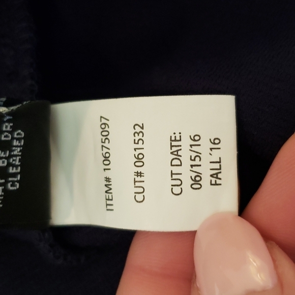 Torrid Women's Scuba Textured Woven Navy Moto Jacket - Size 2 - Picture 10 of 12